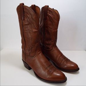 Luchesse classic brown vintage boots